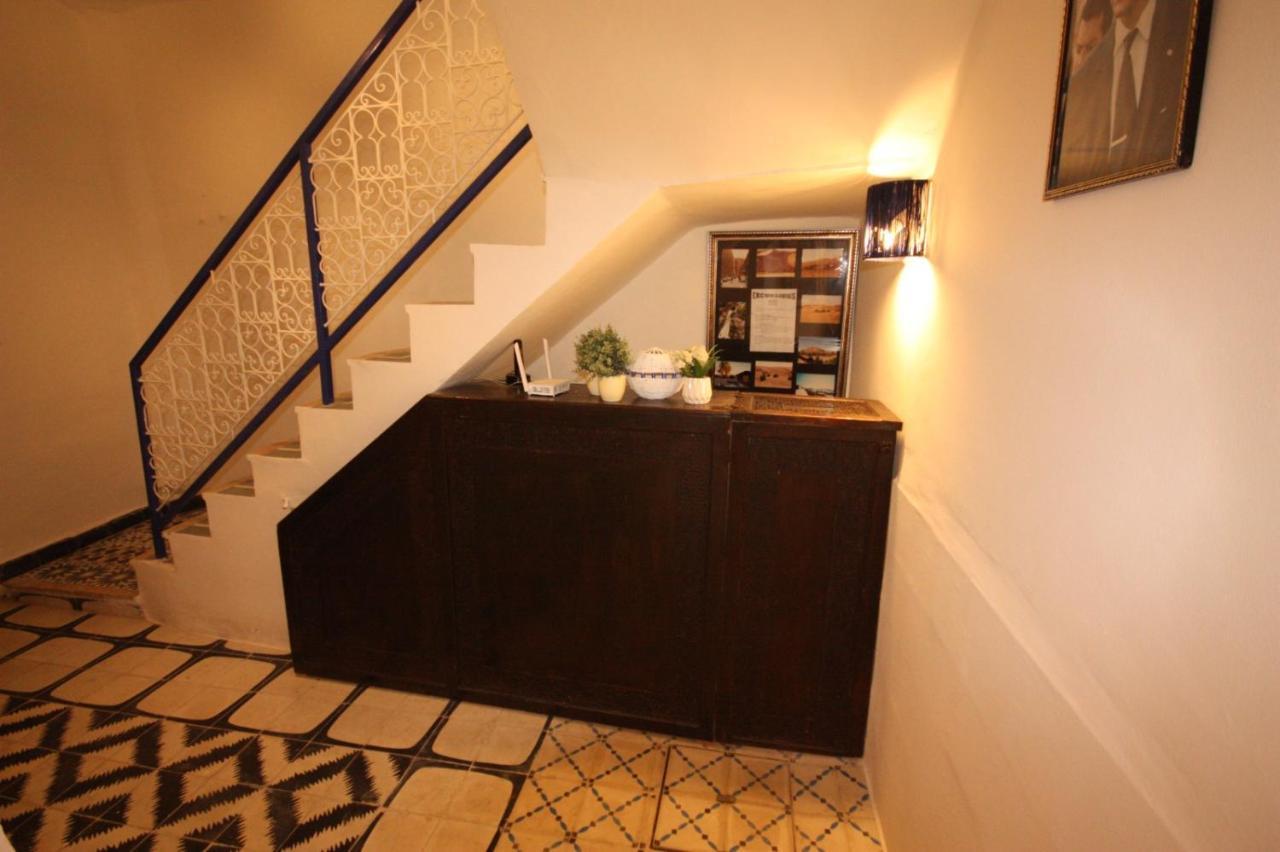 El Boussouni Hostel Marrakesh Bagian luar foto