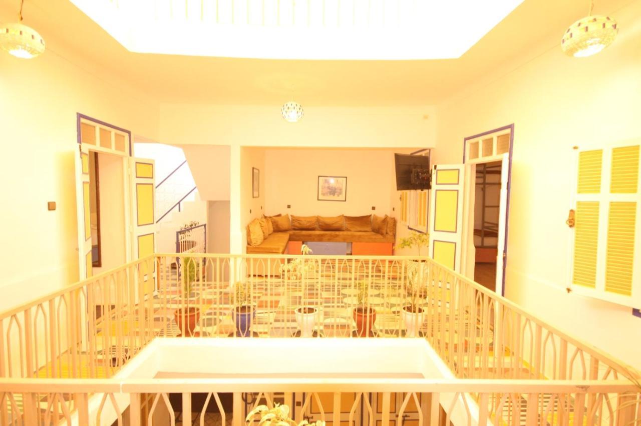 El Boussouni Hostel Marrakesh Bagian luar foto