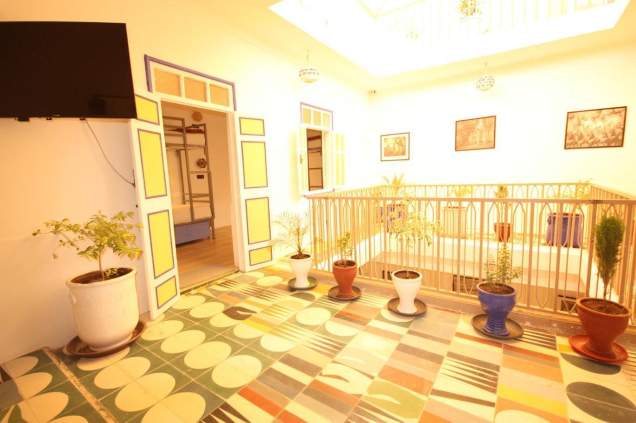 El Boussouni Hostel Marrakesh Bagian luar foto